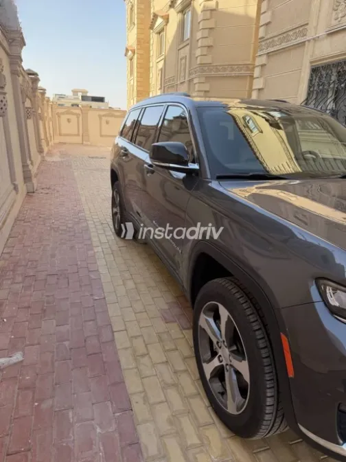 Jeep Grand Cherokee 2025 White Used for Sale - 4