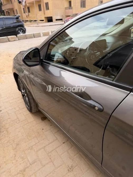 Fiat Tipo 2021 Gray Used for Sale - 6
