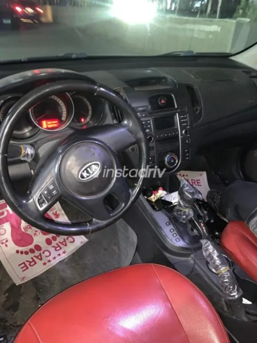 Kia Cerato 2010 Burgundy Used for Sale - 8
