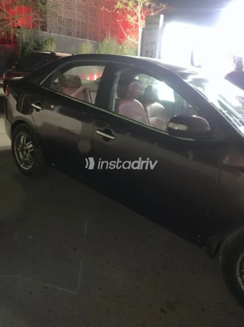 Kia Cerato 2010 Burgundy Used for Sale - 9