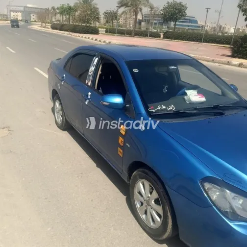 بى واى دى‬ F3 2022 أبيض مستعملة للبيع - 1