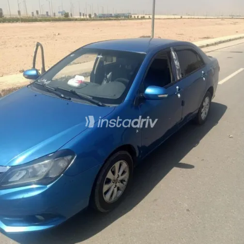 بى واى دى‬ F3 2022 أبيض مستعملة للبيع - 3