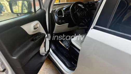 Jeep Renegade 2020 White Used for Sale - 6