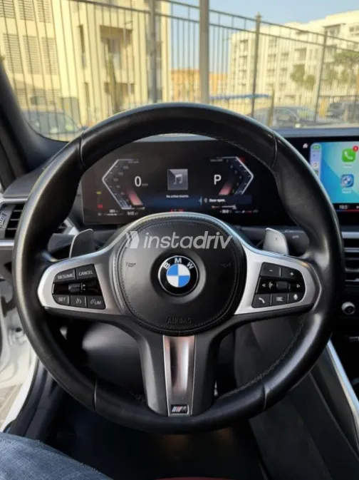 بي ام دبليو 320 2023 أبيض مستعملة للبيع - 9