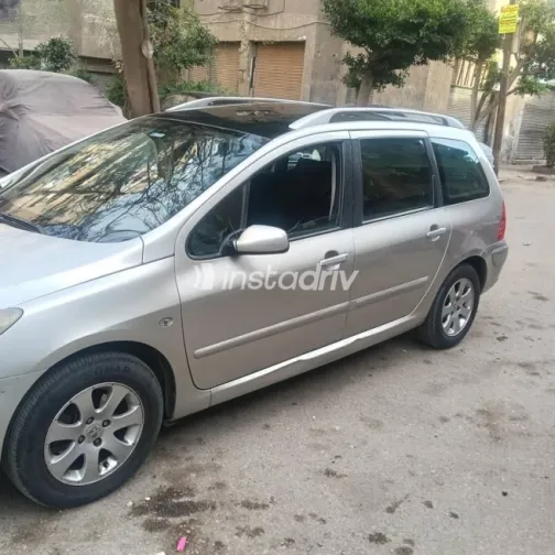 Peugeot 207 SW 2008 Silver Used for Sale - 5