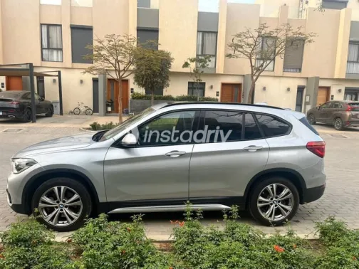 BMW X1 2019 Silver Used for Sale - 2