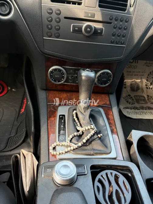 Mercedes C 180 2011 Black Used for Sale - 4