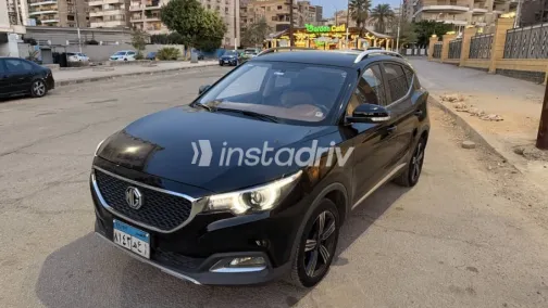 ام جى ZS 2022 أسود مستعملة للبيع - 4