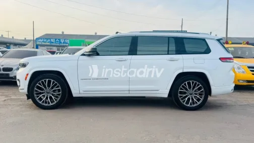 Jeep Grand Cherokee 2023 White Used for Sale - 4