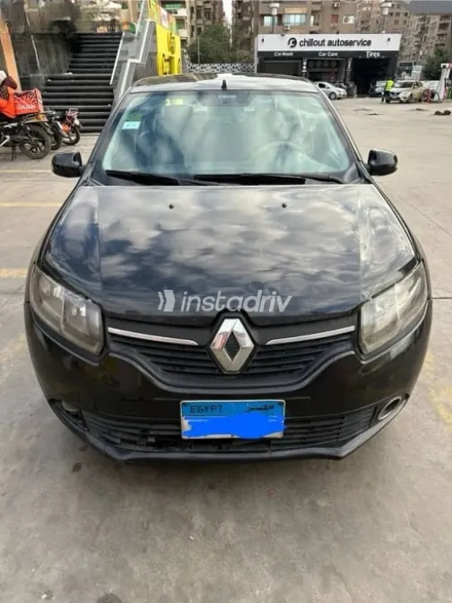 Renault Logan 2015 Black Used for Sale - 1