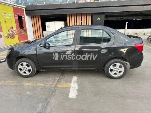 Renault Logan 2015 Black Used for Sale - 3