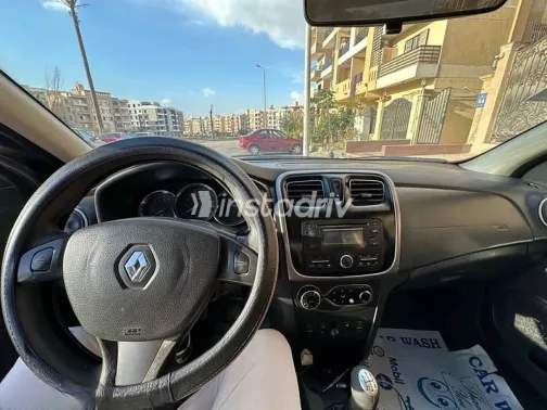 Renault Logan 2015 Black Used for Sale - 4