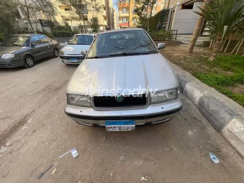 سكودا اوكتافيا 1998 فضي مستعملة للبيع - 5