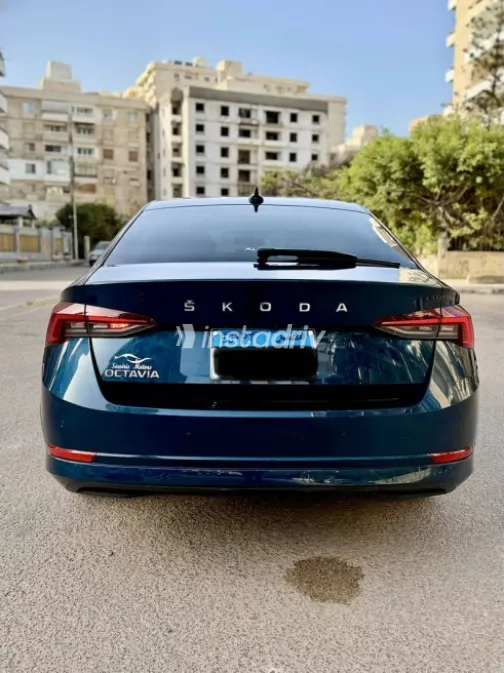 Skoda Octavia 2021 Dark Blue Used for Sale - 7