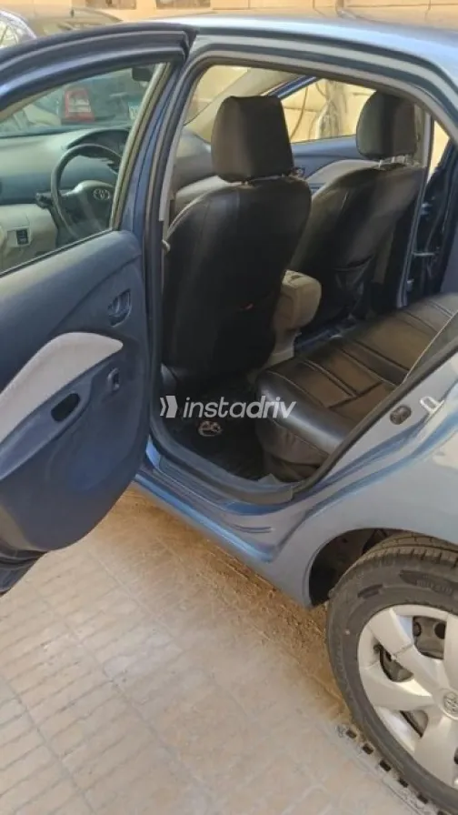 Toyota Yaris 2008 Blue Used for Sale - 5