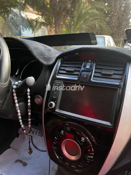 Nissan Sunny 2026 Red Used for Sale - 7