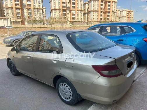 Honda City 2005 Gold Used for Sale - 2