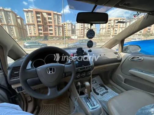 Honda City 2005 Gold Used for Sale - 4