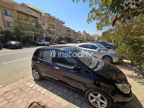 Hyundai Getz 2011 Black Used for Sale - 2