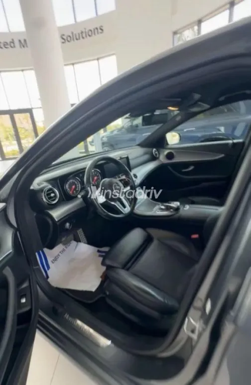 Mercedes E 180 2019 White Used for Sale - 3