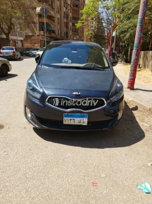Kia Carens 2014 Petroleum Used for Sale - 1