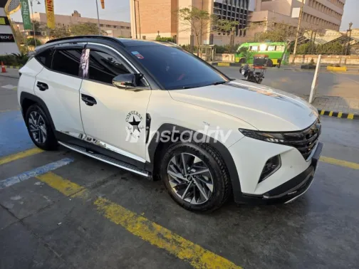 Hyundai Tucson Turbo GDI 2021 White Used for Sale - 7