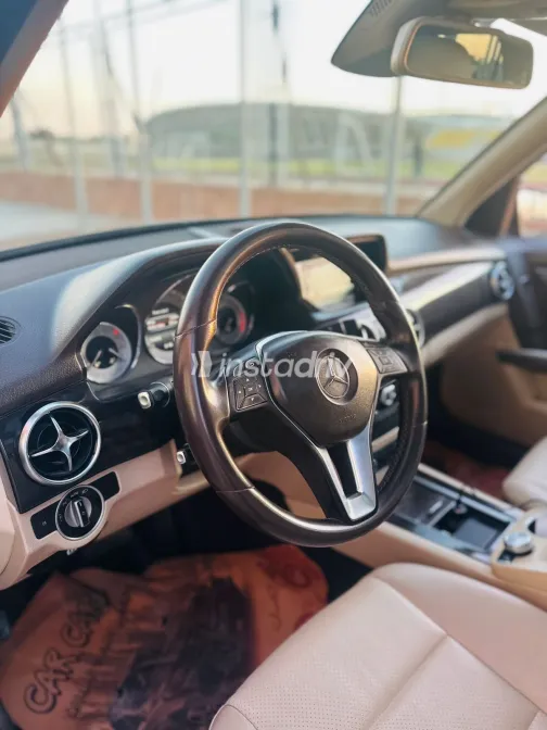 Mercedes GLK 250 2015 Black Used for Sale - 2