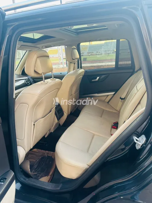 Mercedes GLK 250 2015 Black Used for Sale - 9