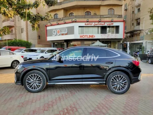اودي Q3 2023 أسود مستعملة للبيع - 2