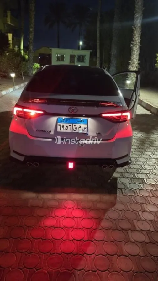 Toyota Corolla 2024 White Used for Sale - 6