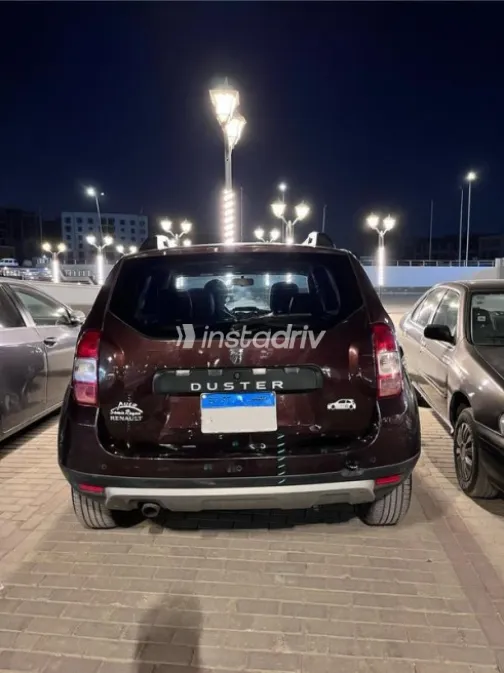 Renault Duster 2018 White Used for Sale - 3