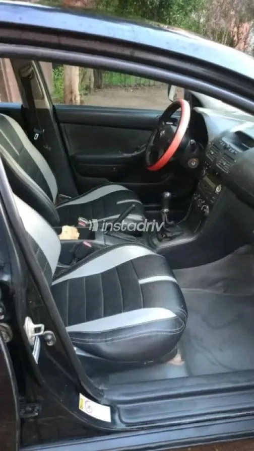 Toyota Avensis 2006 Black Used for Sale - 4
