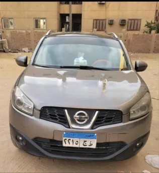 Nissan Qashqai 2014 Gray Used for Sale