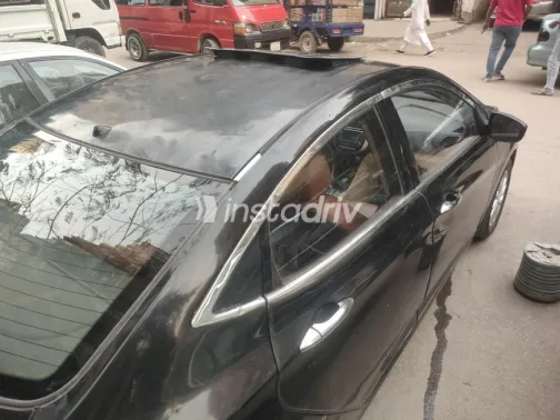 هيونداي اكسنت RB 2012 أسود مستعملة للبيع - 7