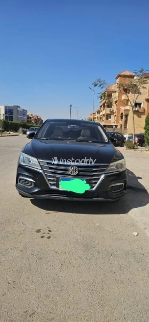 ام جى 5 2024 أبيض مستعملة للبيع - 1