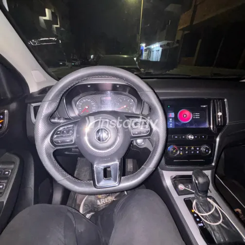 ام جى ار اكس 5 2021 أسود مستعملة للبيع - 2