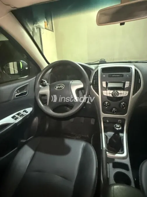 بى واى دى‬ F3 2024 أزرق مستعملة للبيع - 10
