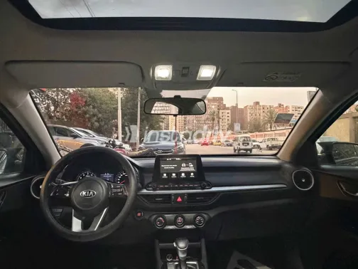 Kia Cerato 2021 White Used for Sale - 9