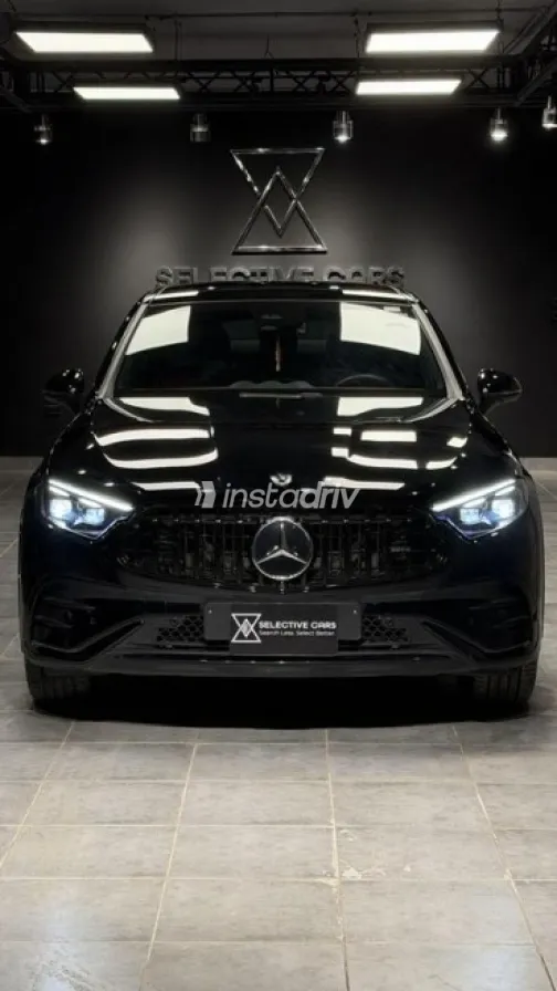 مرسيدس GLC 300 2024 أسود مستعملة للبيع - 9