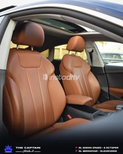 اودي A5 2023 أزرق غامق مستعملة للبيع - 3