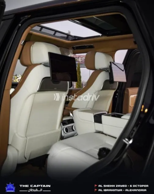 Land Rover Range Rover Vogue 2023 Black Used for Sale - 5
