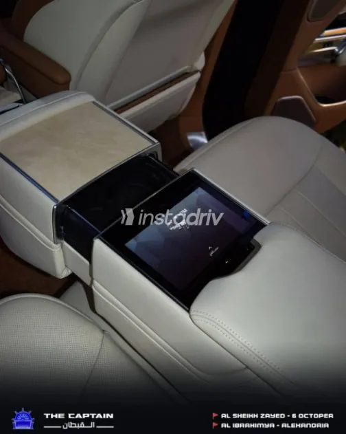 Land Rover Range Rover Vogue 2023 Black Used for Sale - 6