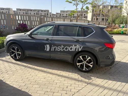 Seat Tarraco 2022 Dark Gray Used for Sale - 2