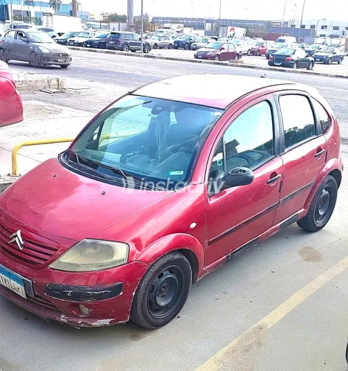 سيتروين C3 2004 أبيض مستعملة للبيع - 4