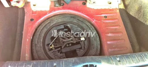 سيتروين C3 2004 أبيض مستعملة للبيع - 7