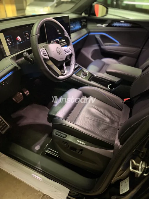 Volkswagen Tiguan 2025 Black Used for Sale - 2