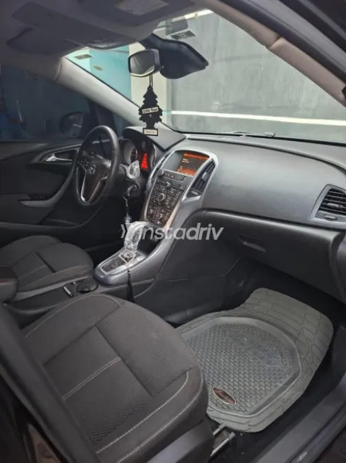 Opel Astra 2017 White Used for Sale - 6
