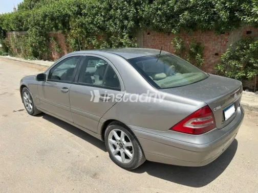 مرسيدس C 180 2006 ذهبي مستعملة للبيع - 5
