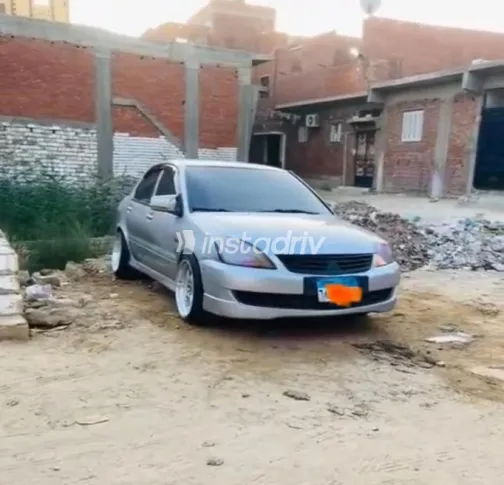 ميتسوبيشي لانسر 2006 فضي مستعملة للبيع - 2