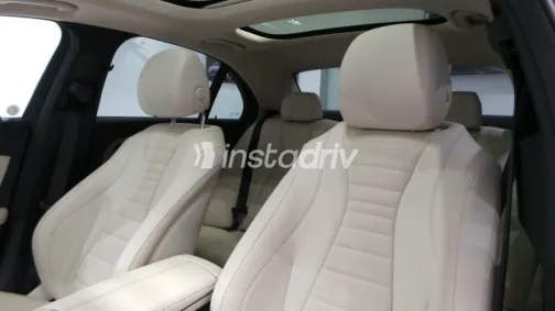 مرسيدس E 350 2018 أسود مستعملة للبيع - 9
